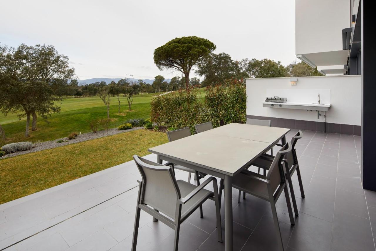 Holiday Rentals At Camiral Golf & Wellness Caldes de Malavella Exterior photo